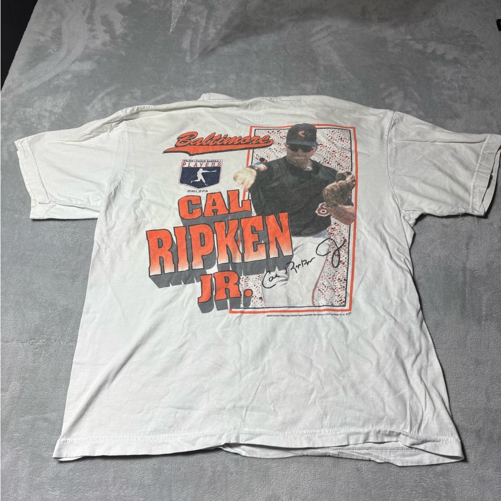 Vintage Y2K MLB Baltimore Cal Ripken Jr Graphic Tshirt Men’s Size XL